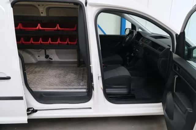 Volkswagen Caddy (2020) thumbnail 4