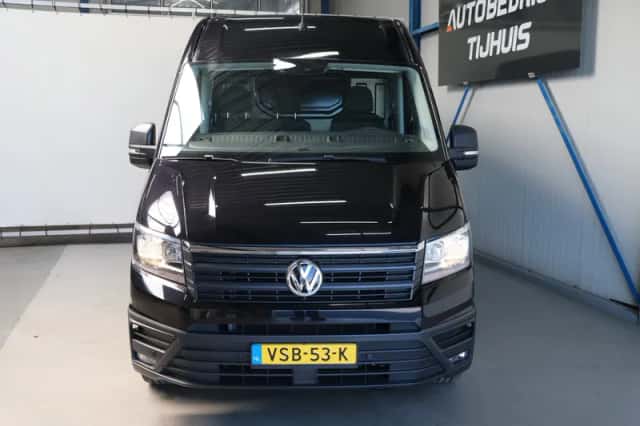 Volkswagen Crafter (2022) thumbnail 3
