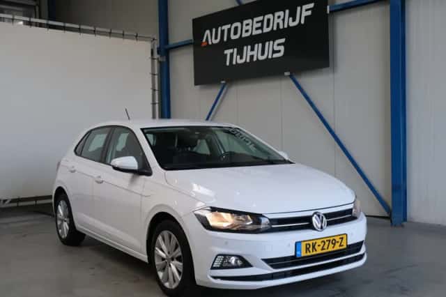 Volkswagen Polo (2018) thumbnail 1