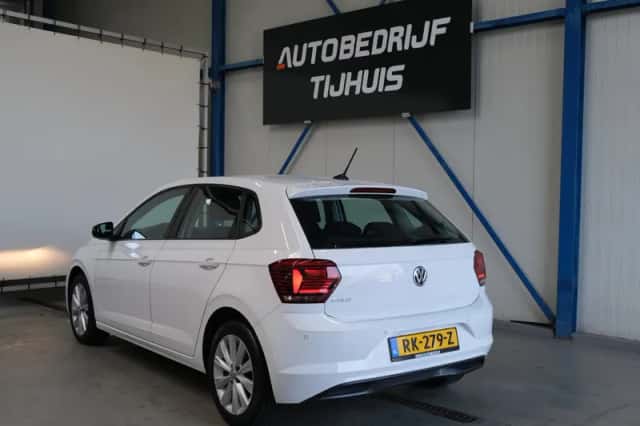 Volkswagen Polo (2018) thumbnail 4