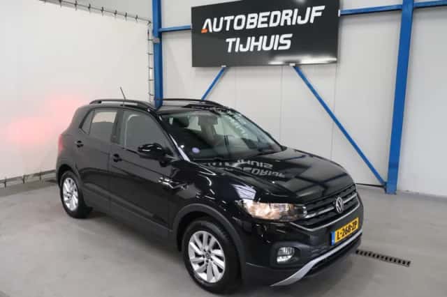 Volkswagen T-Cross (2021) thumbnail 1