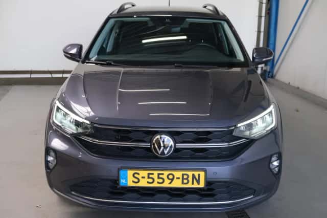 Volkswagen Taigo (2023) thumbnail 3