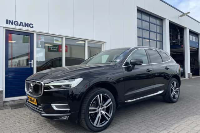 Volvo XC60 (2020) thumbnail 2