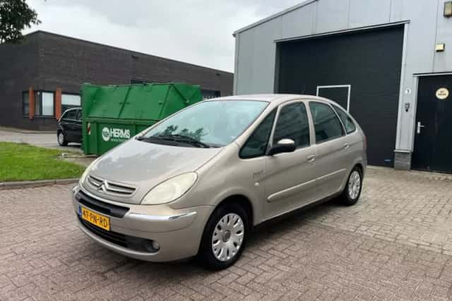Citroën Xsara Picasso (2004) thumbnail 3
