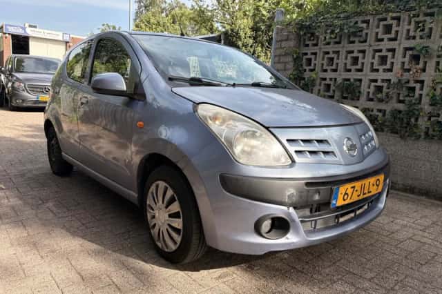 Nissan Pixo (2009) thumbnail 3