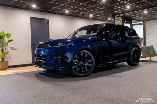 Land Rover Range Rover Sport (2023) thumbnail 1