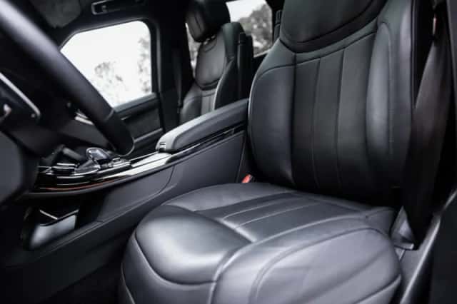 Land Rover Range Rover Sport (2023) thumbnail 4