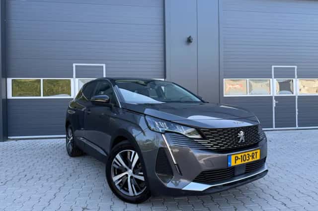 Peugeot 3008 (2022) thumbnail 1