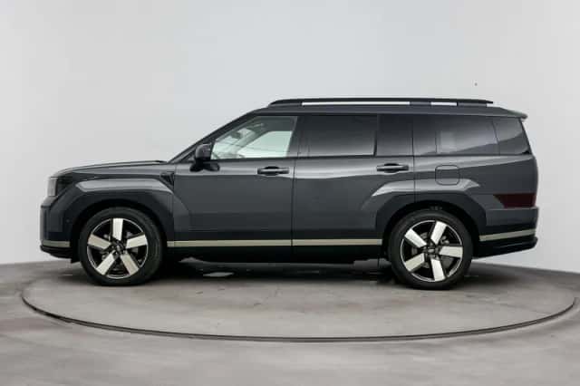 Hyundai Santa Fe (2026) thumbnail 3