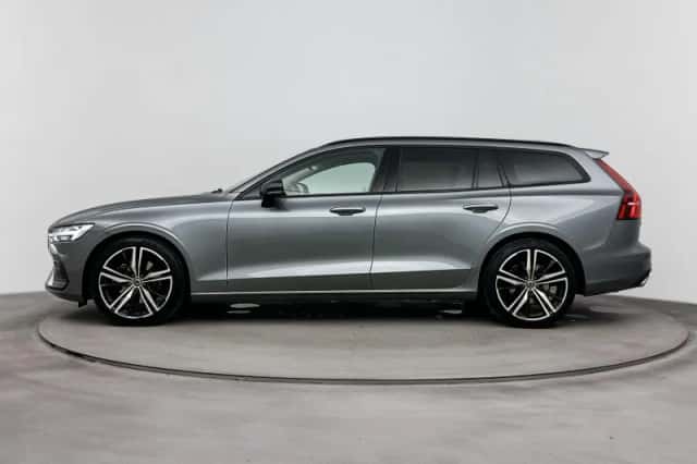 Volvo V60 (2020) thumbnail 3
