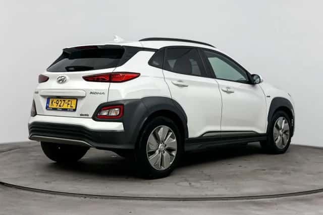 Hyundai Kona (2020) thumbnail 2