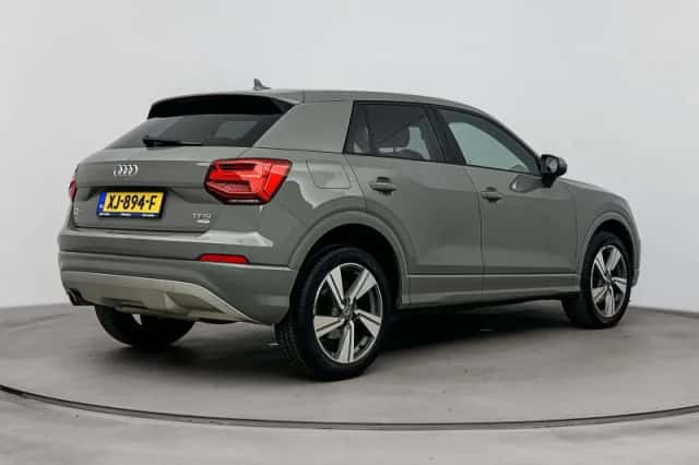 Audi Q2 (2019) thumbnail 2