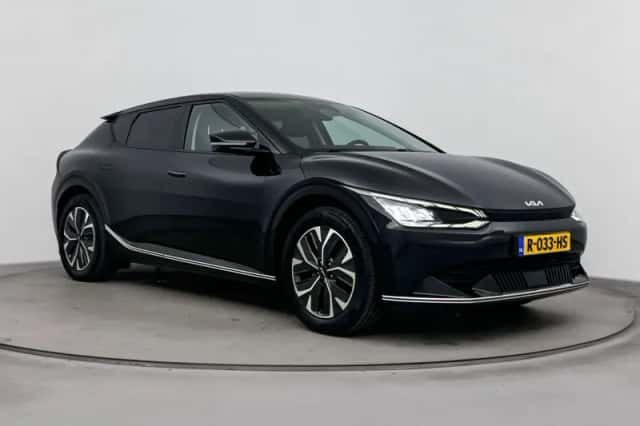 Kia EV6 (2022) thumbnail 6