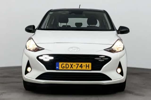 Hyundai i10 (2024) thumbnail 4