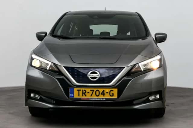 Nissan Leaf (2018) thumbnail 4