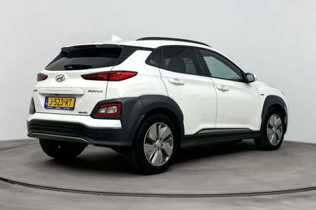 Hyundai Kona (2020) thumbnail 2