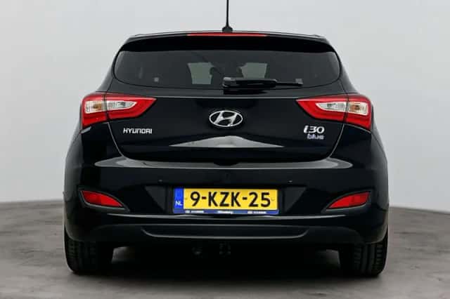 Hyundai i30 (2013) thumbnail 5