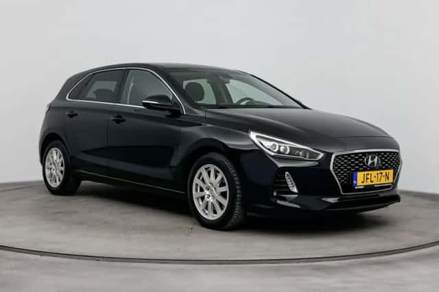 Hyundai i30 (2017) thumbnail 6