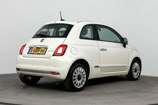 Fiat 500 (2023) thumbnail 2