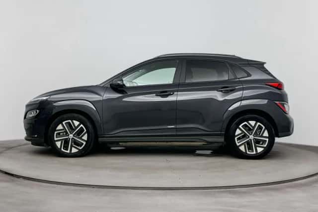 Hyundai Kona (2023) thumbnail 3