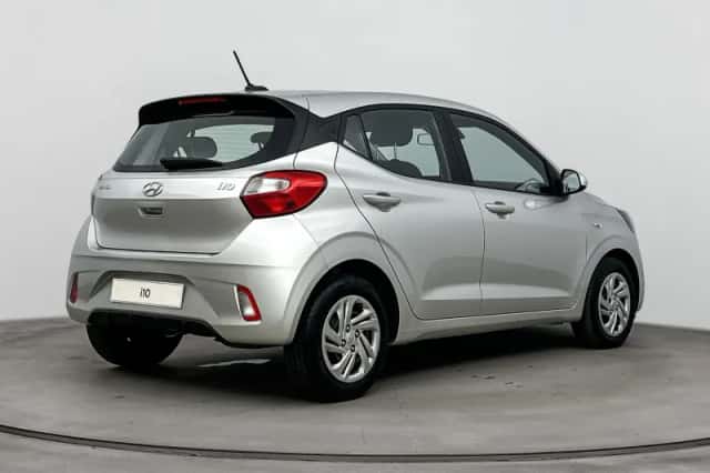 Hyundai i10 (2023) thumbnail 2
