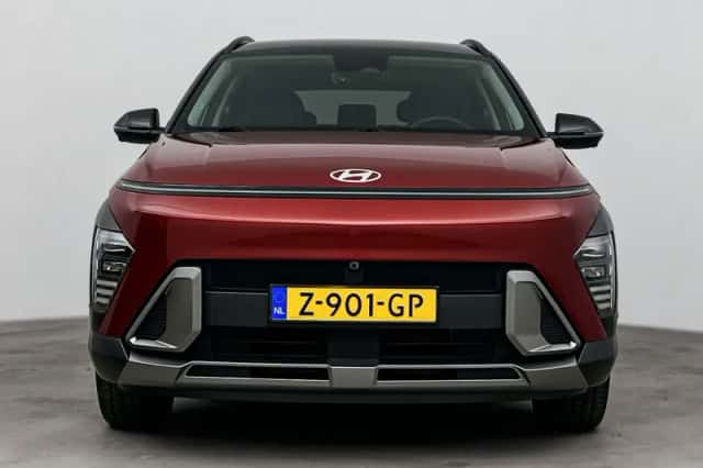 Hyundai Kona (2024) thumbnail 5