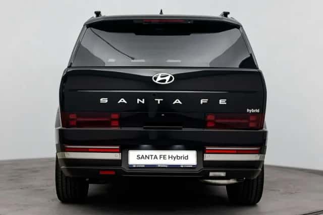 Hyundai Santa Fe (2026) thumbnail 5