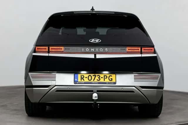 Hyundai Ioniq 5 (2022) thumbnail 5