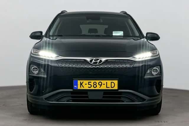 Hyundai Kona (2020) thumbnail 4