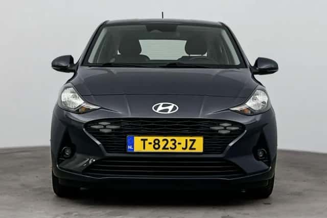 Hyundai i10 (2023) thumbnail 4