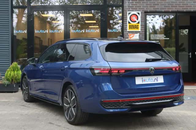 Volkswagen Passat (2025) thumbnail 6
