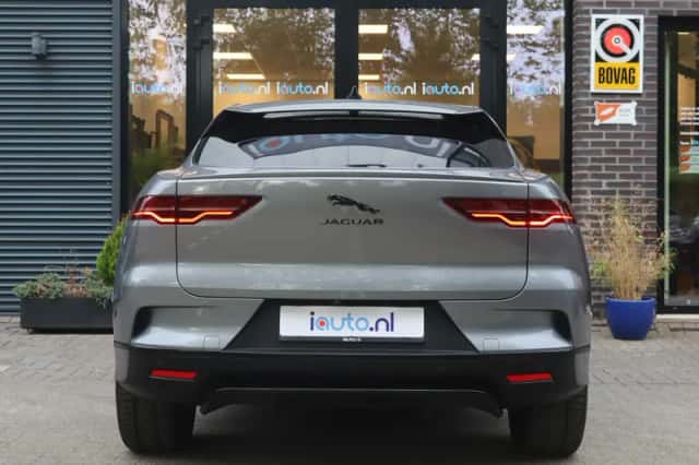 Jaguar I-Pace (2020) thumbnail 6