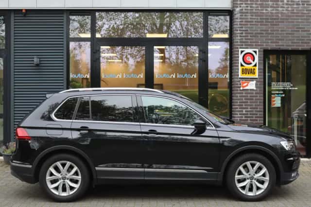 Volkswagen Tiguan (2020) thumbnail 4