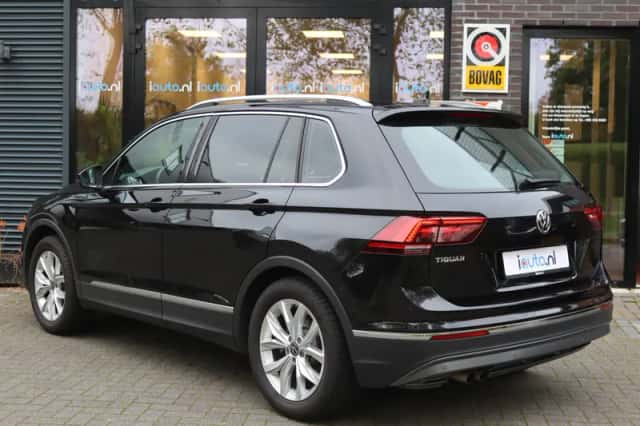 Volkswagen Tiguan (2020) thumbnail 6