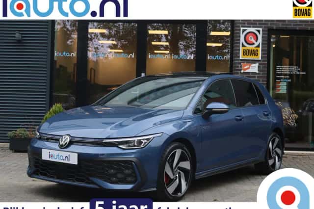 Volkswagen Golf (2025) thumbnail 1