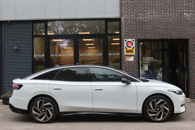 Volkswagen ID.7 (2024) thumbnail 5