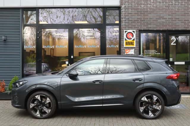 CUPRA Terramar (2025) thumbnail 3