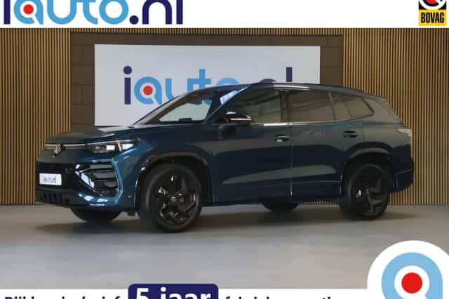 Volkswagen Tayron (2025) thumbnail 1