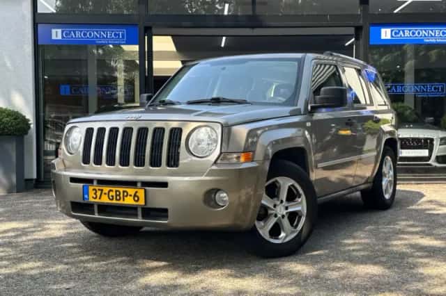 Jeep Patriot (2008) thumbnail 1
