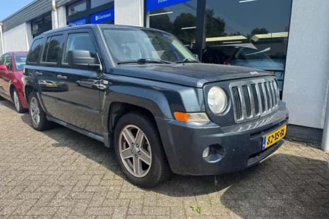 Jeep Patriot (2007) thumbnail 1