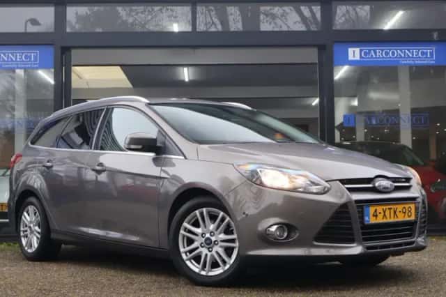 Ford Focus (2014) thumbnail 4