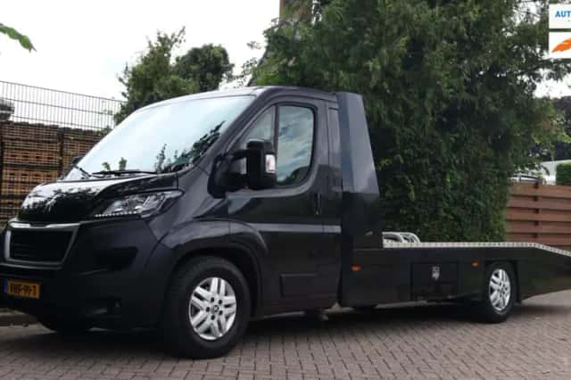 Peugeot Boxer (2020) thumbnail 1