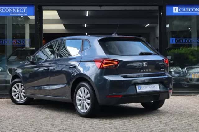 SEAT Ibiza (2019) thumbnail 3