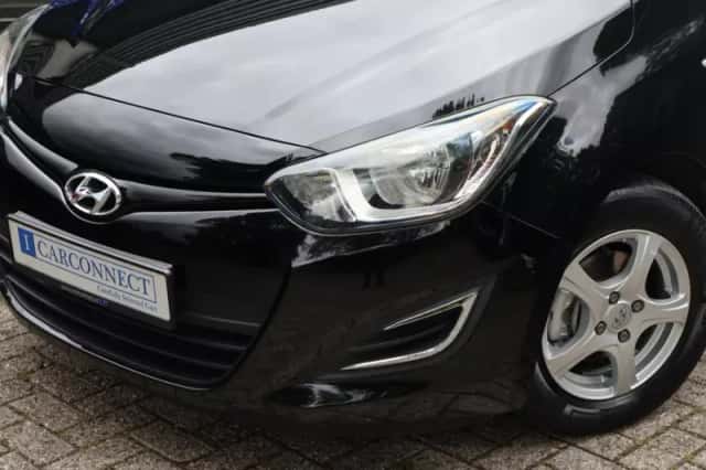 Hyundai i20 (2014) thumbnail 5