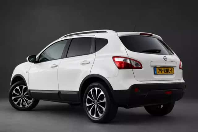 Nissan Qashqai (2013) thumbnail 3