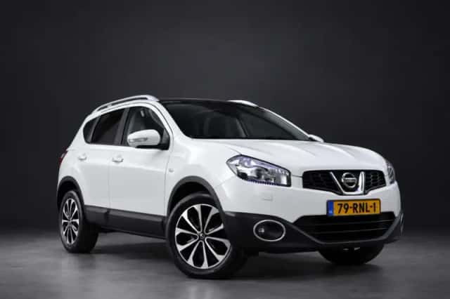Nissan Qashqai (2013) thumbnail 4