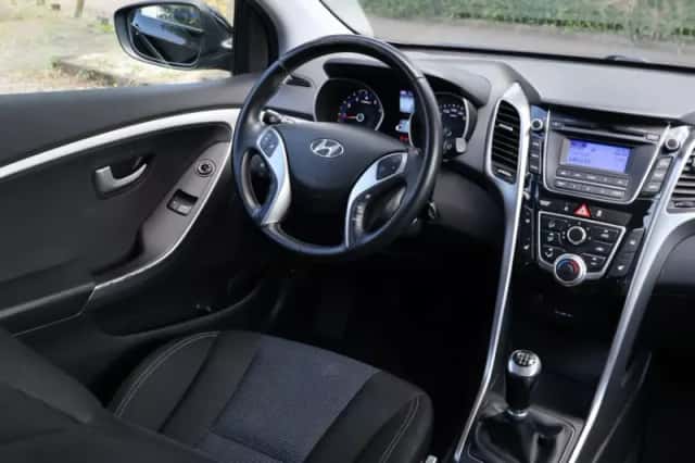 Hyundai i30 (2014) thumbnail 2