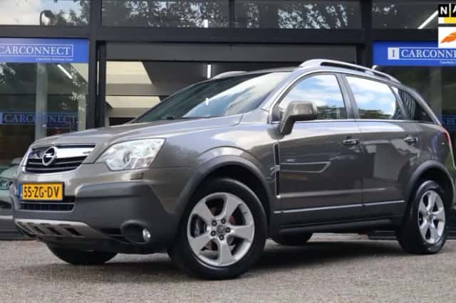 Opel Antara (2008) thumbnail 1