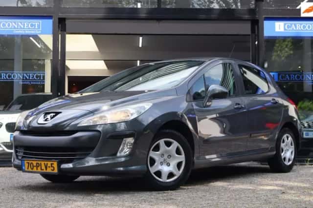 Peugeot 308 (2010) thumbnail 1