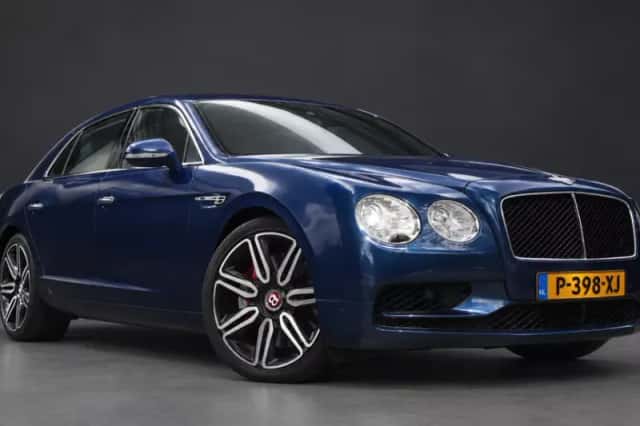 Bentley Flying Spur (2018) thumbnail 4